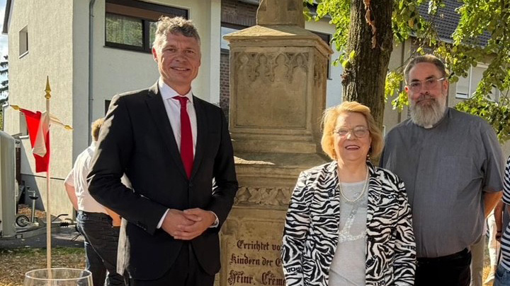 Segnung des restaurierten Cremerius-Kreuzes